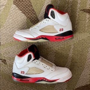 Jordan 5 Retro Fire Red 2006